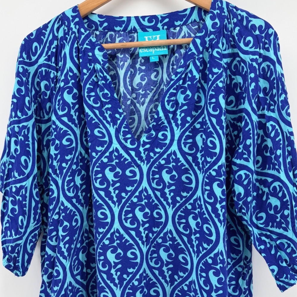Escapada Blue Damask V-Neck Tunic Top Womens L 3/4 Sleeve Resortwear Lightweight